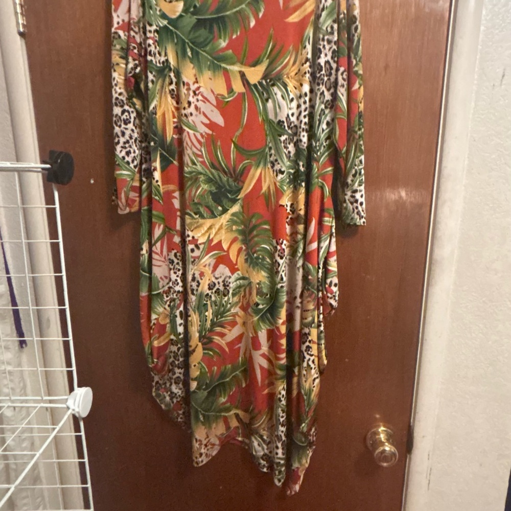 Tropical Print Maxi Dress - Picture 8 of 16